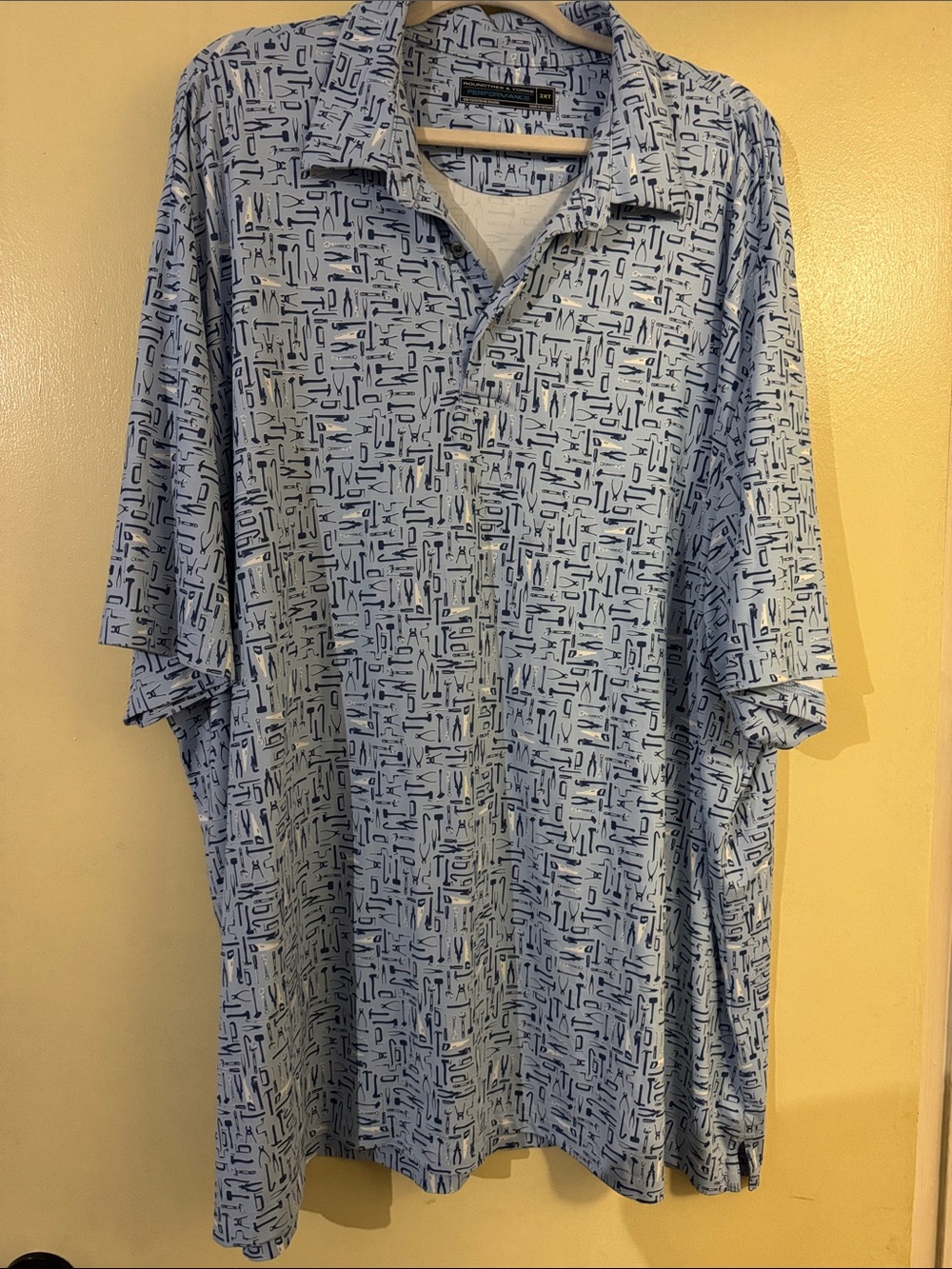 Roundtree & Yorke Sky Blue Polo with Navy Abstract Print